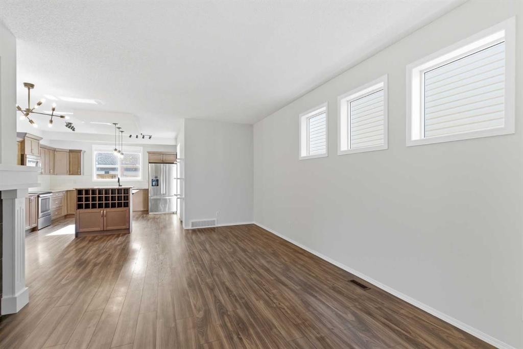 74 Legacy Common Se, Calgary, AB