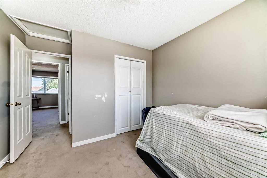 28 Rundlelawn Place Ne, Calgary, AB