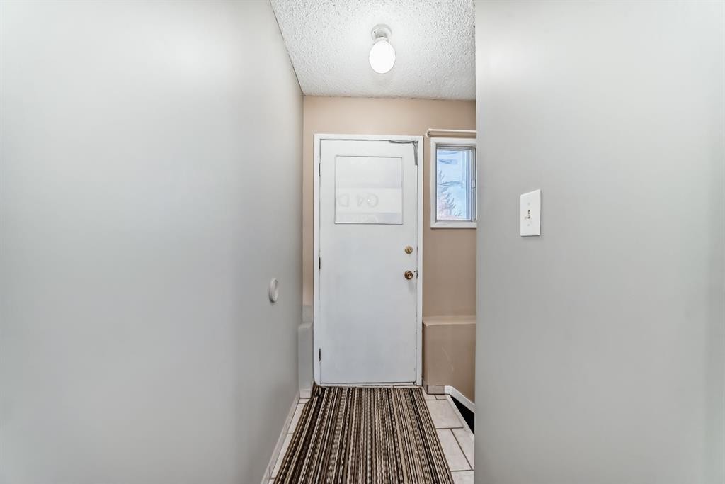 28 Rundlelawn Place Ne, Calgary, AB