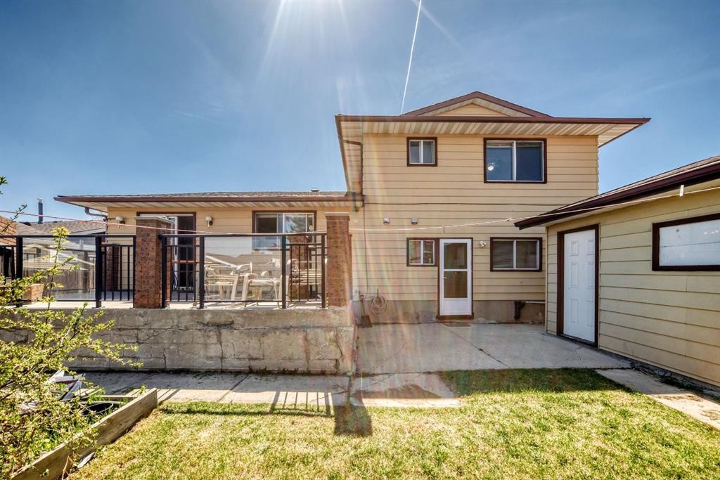 28 Rundlelawn Place Ne, Calgary, AB