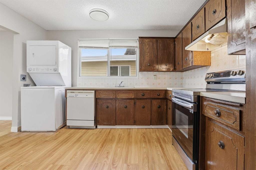 84 Ranchero Rise Nw, Calgary, AB