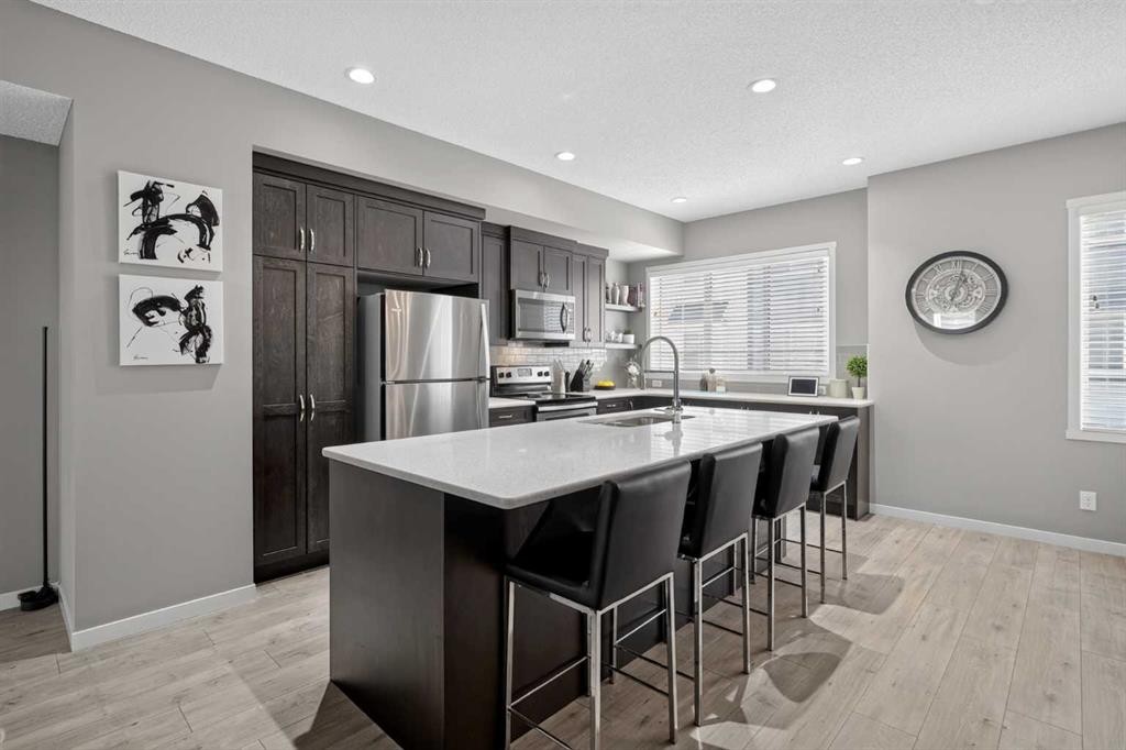 412 Nolanlake Villas Nw, Calgary, AB - Indoor Photo Showing Kitchen