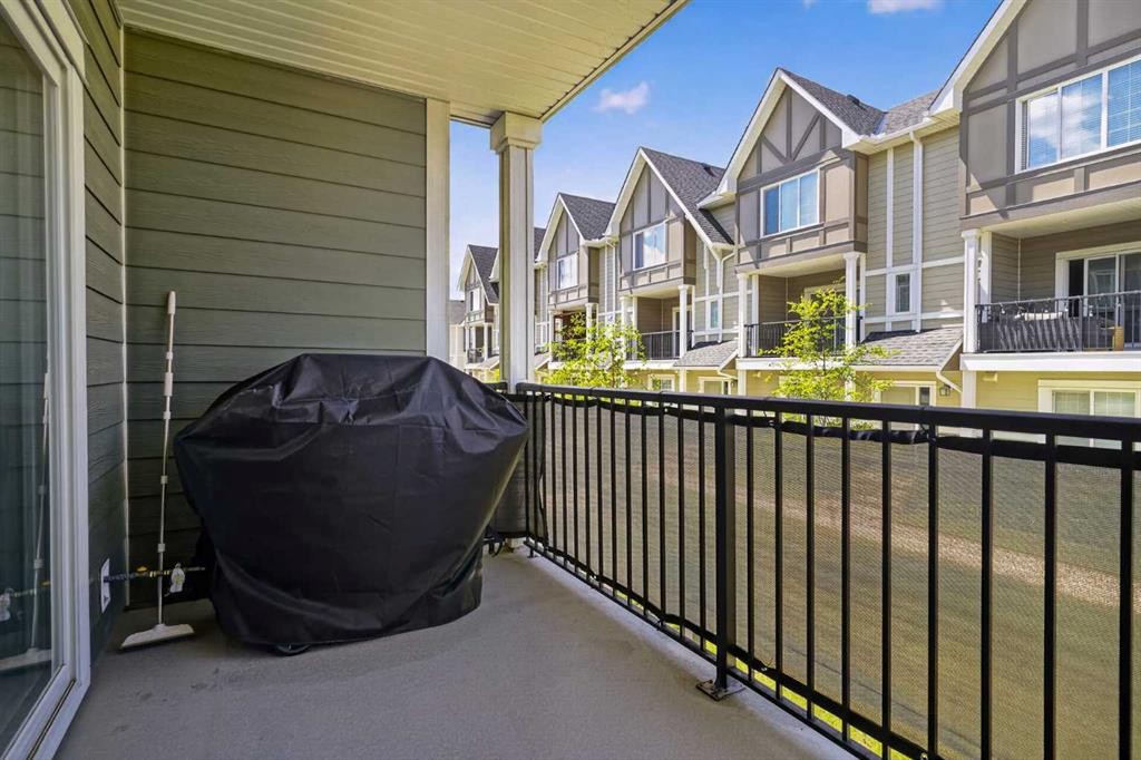 412 Nolanlake Villas Nw, Calgary, AB - Outdoor With Exterior