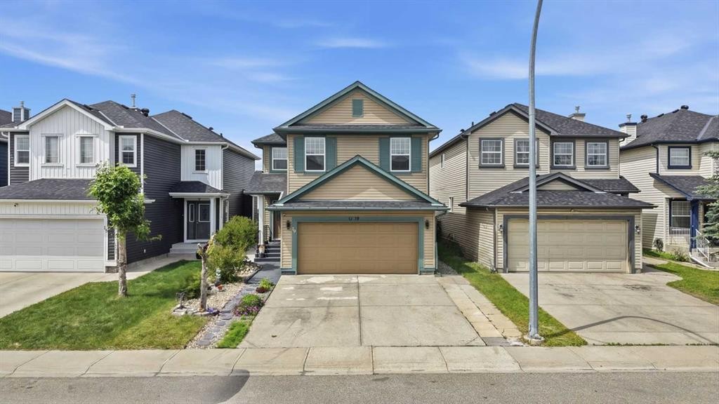 19 Martha'S Meadow Close, Calgary, AB - Outdoor With Facade