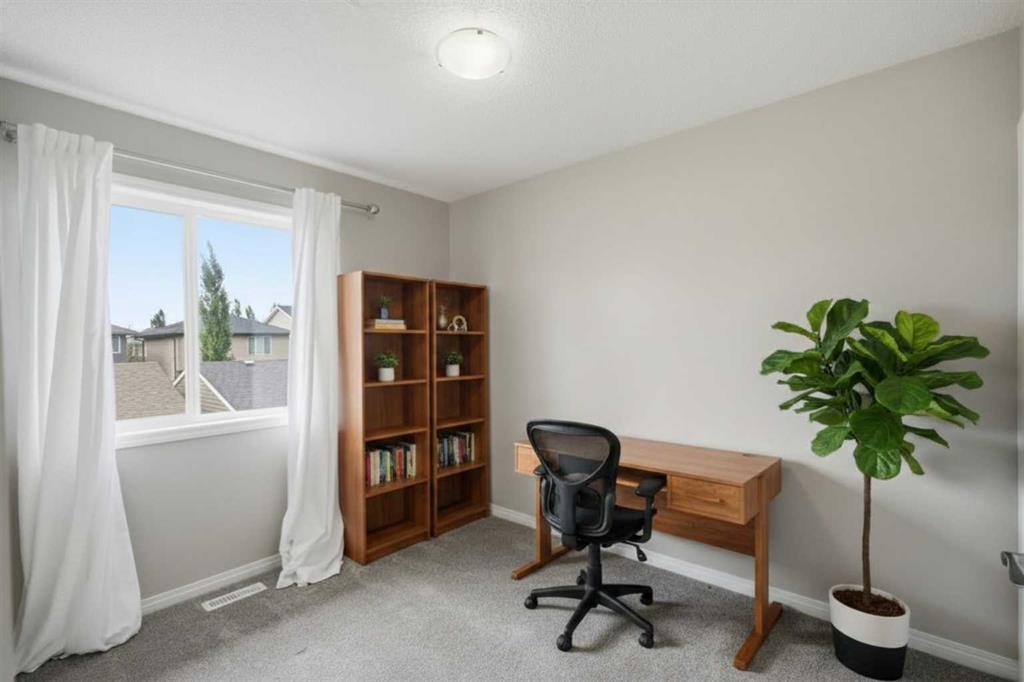 72 Auburn Bay Boulevard Se, Calgary, AB