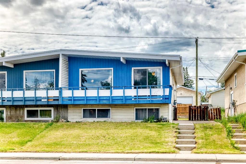 6329 Centre Street Nw, Calgary, AB - Outdoor With Deck Patio Veranda