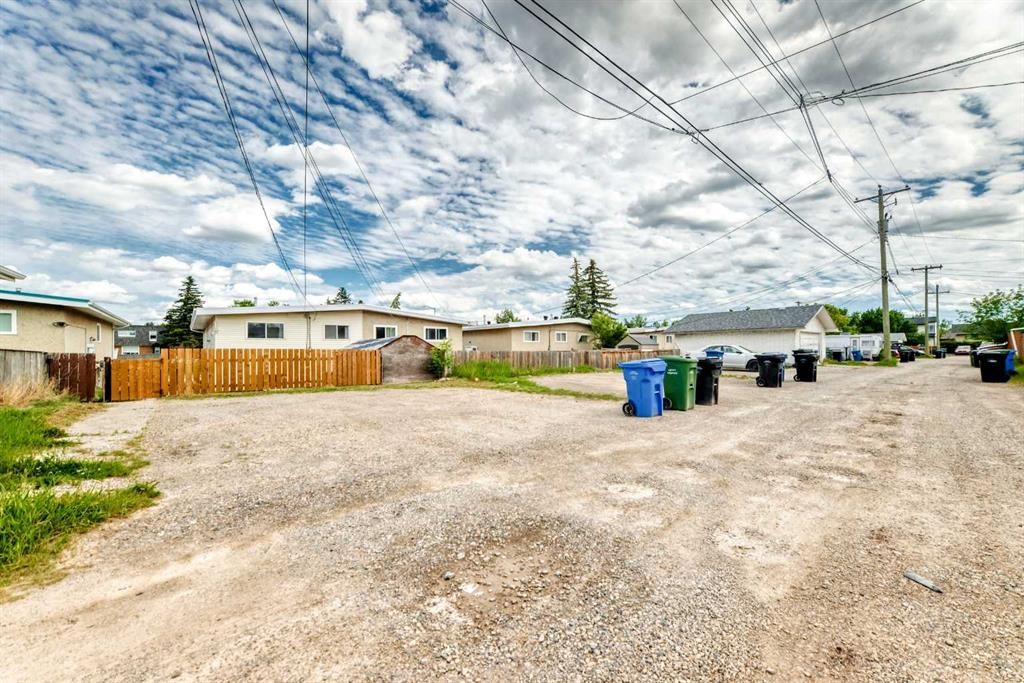 6329 Centre Street Nw, Calgary, AB - Outdoor