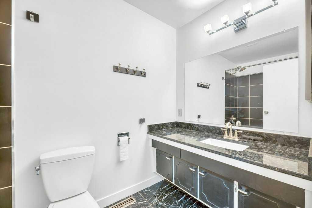 23 Penworth Crescent Se, Calgary, AB