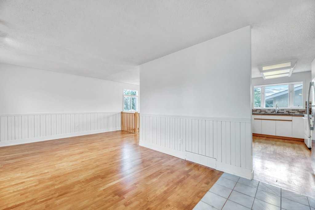 23 Penworth Crescent Se, Calgary, AB