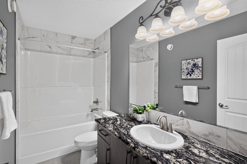 32 Legacy Cove Se, Calgary, AB