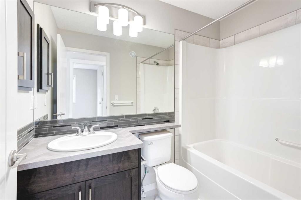 124 Howse Avenue Ne, Calgary, AB