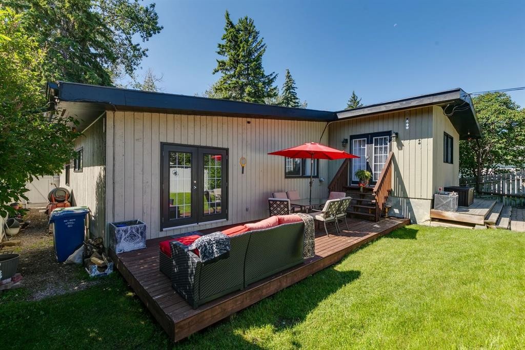 724 Willacy Drive Se, Calgary, AB