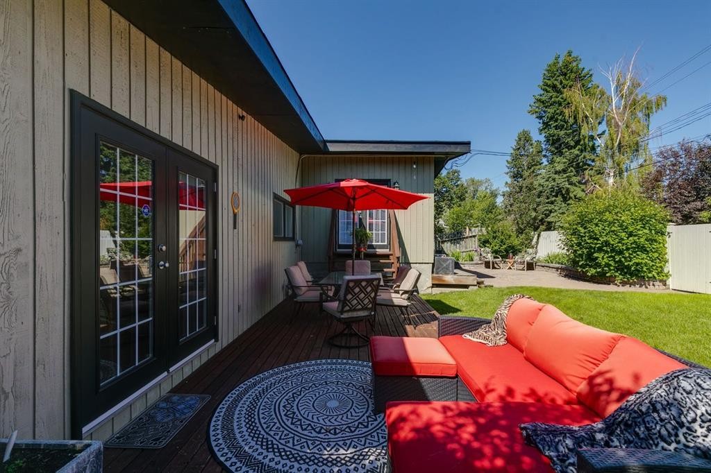 724 Willacy Drive Se, Calgary, AB