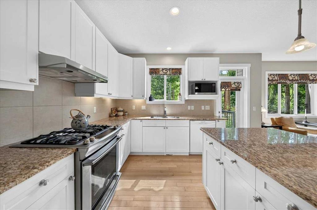 60 Sherwood Crescent Nw, Calgary, AB