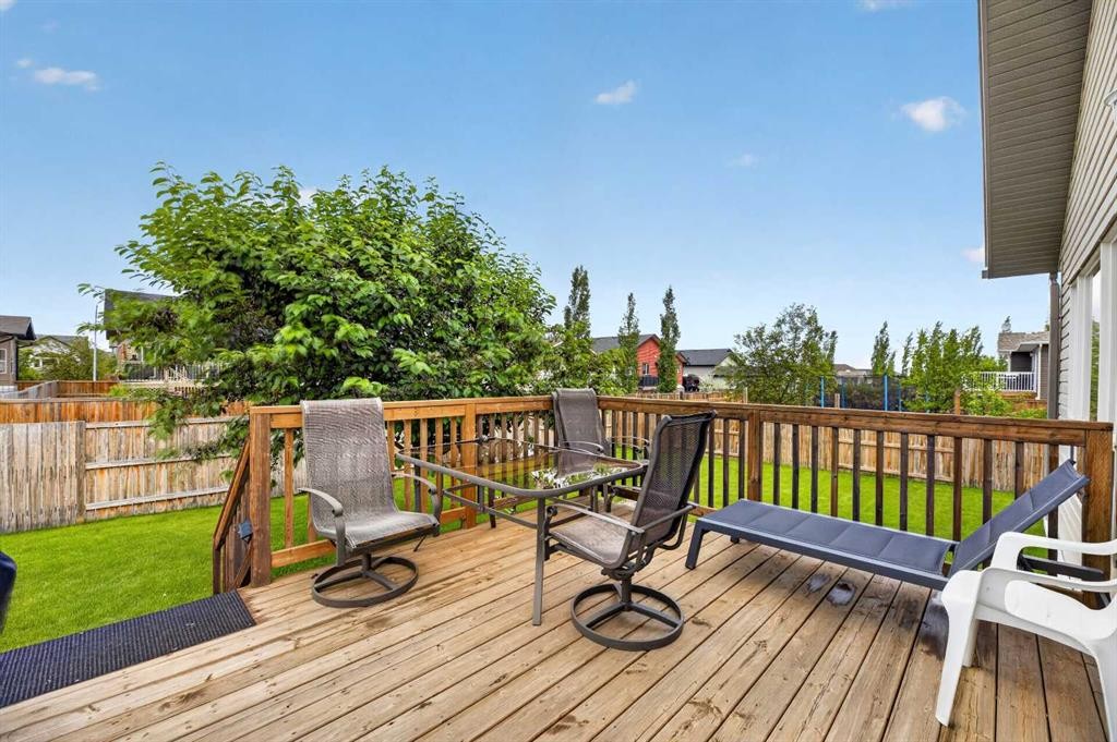 10 Vantage Crescent, Olds, AB