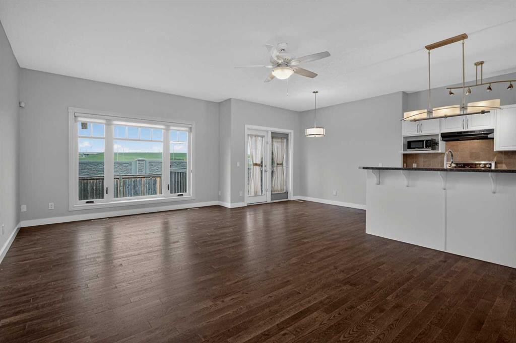 103 Bridle Estates Mews Sw, Calgary, AB