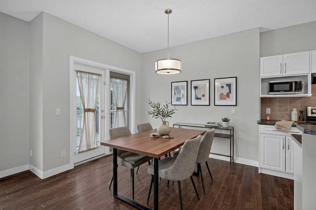 103 Bridle Estates Mews Sw, Calgary, AB