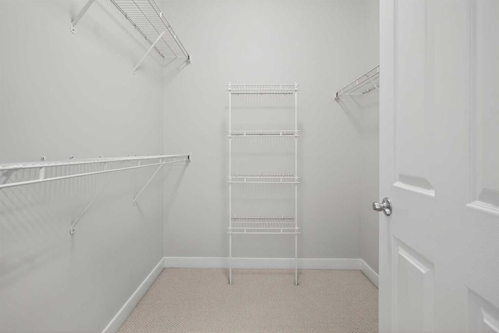 103 Bridle Estates Mews Sw, Calgary, AB