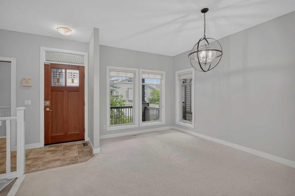 103 Bridle Estates Mews Sw, Calgary, AB