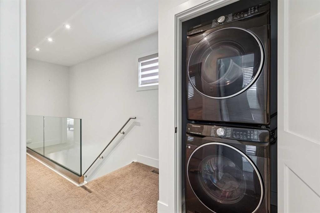 911 18 Avenue Sw, Calgary, AB - Indoor Photo Showing Laundry Room