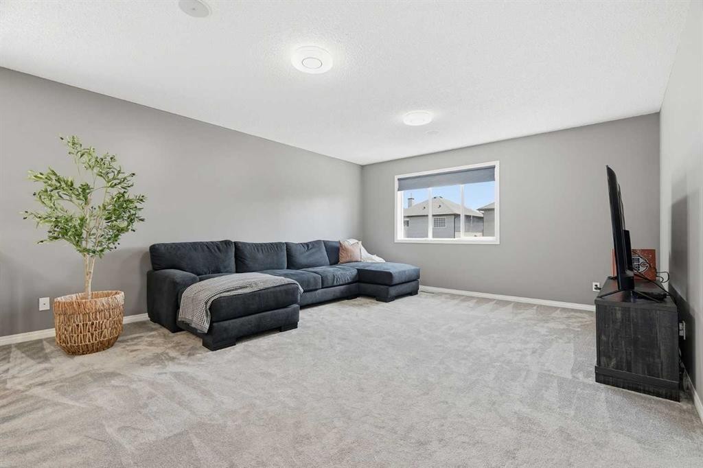 379 Cimarron Boulevard, Okotoks, AB