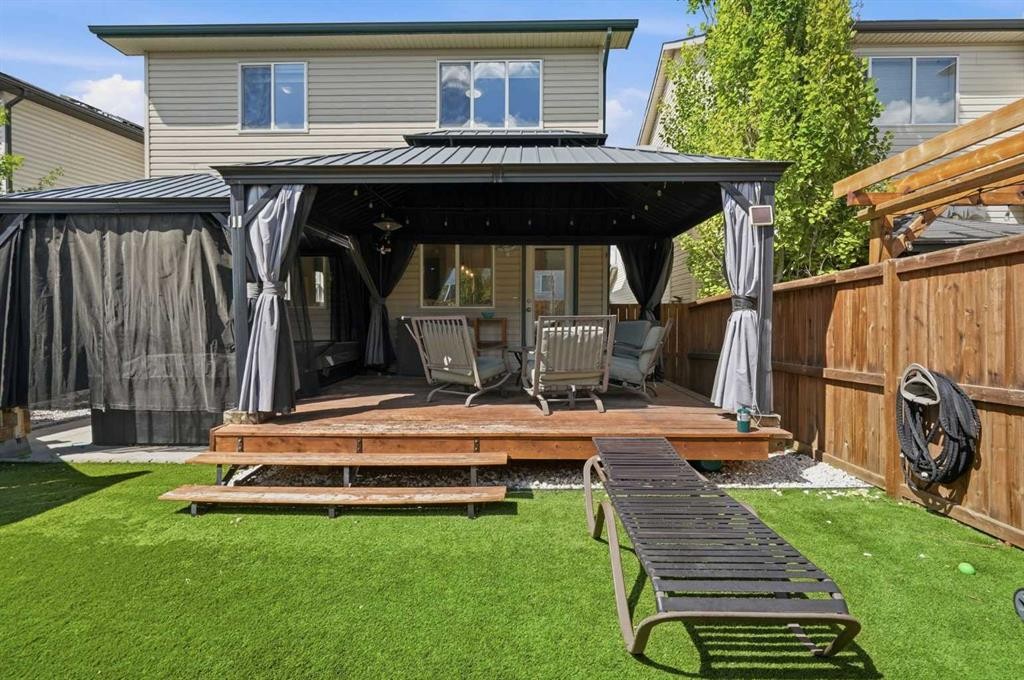 379 Cimarron Boulevard, Okotoks, AB