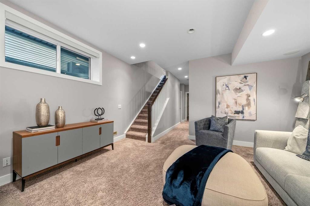 740 24 Avenue Se, Calgary, AB