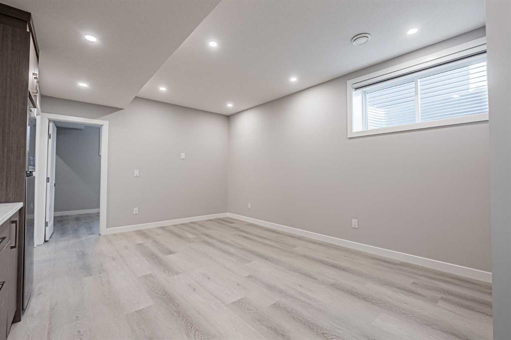 153 Dawson Wharf View, Chestermere, AB