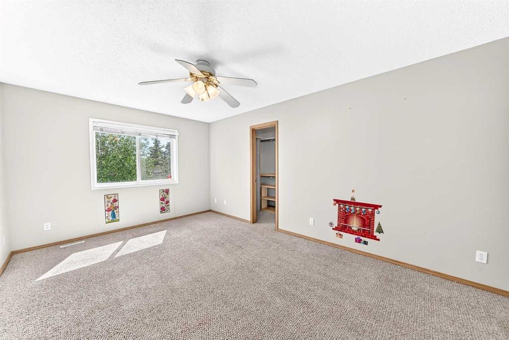 87 Citadel Peak Circle Nw, Calgary, AB - Indoor Photo Showing Other Room