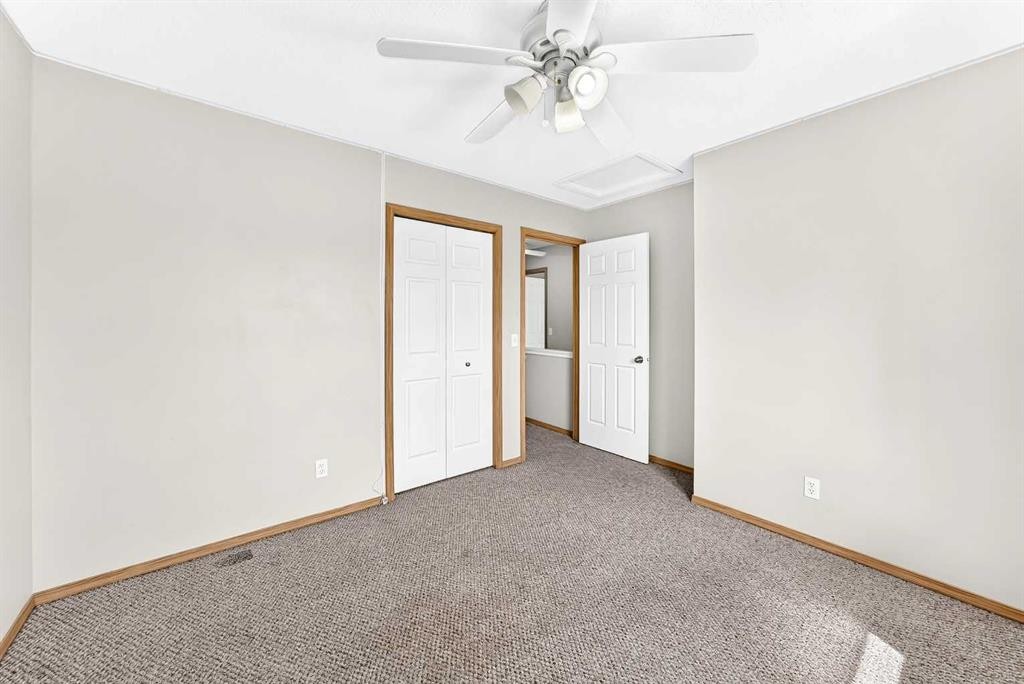 87 Citadel Peak Circle Nw, Calgary, AB - Indoor Photo Showing Other Room
