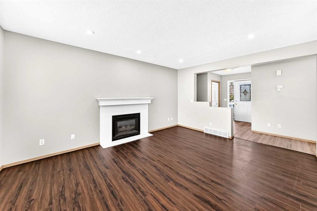 87 Citadel Peak Circle Nw, Calgary, AB - Indoor With Fireplace