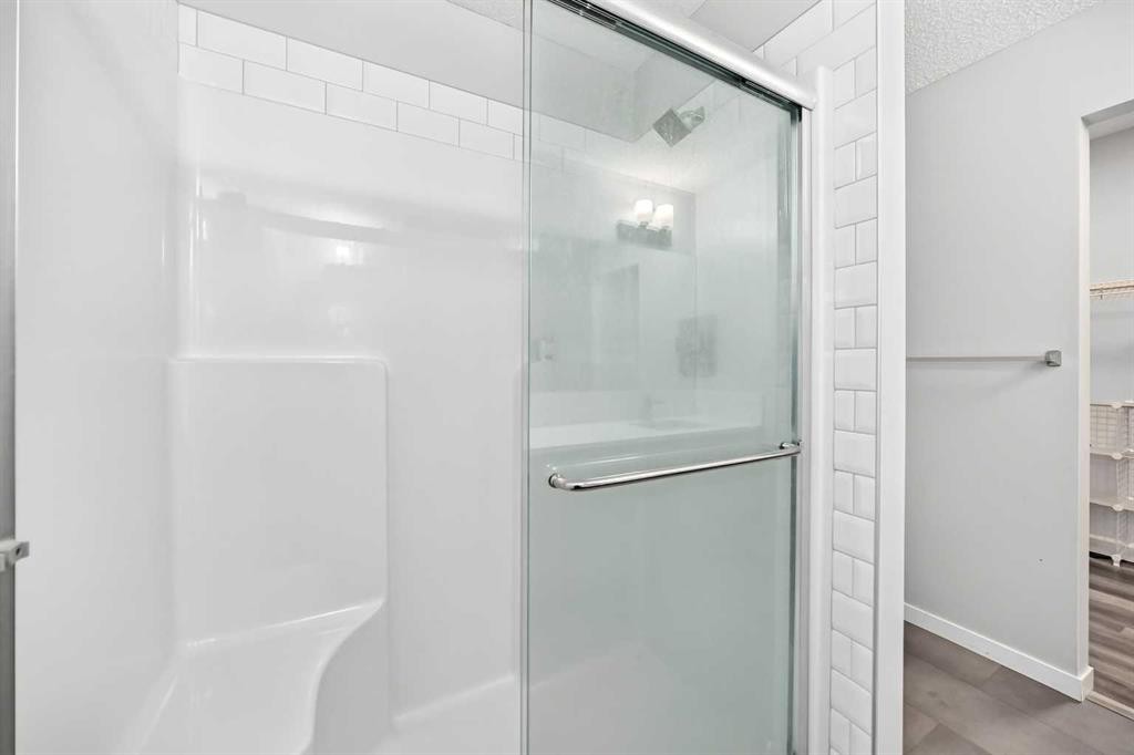 2105-33 Carringham Gate Nw, Calgary, AB