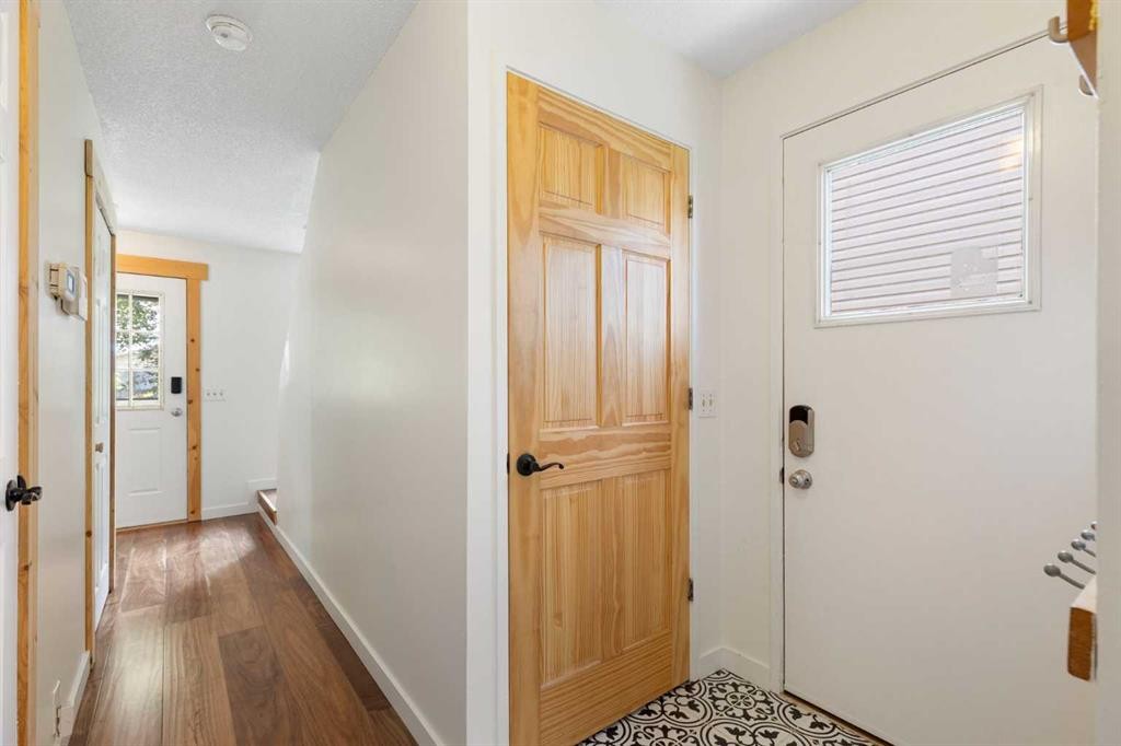 84 Abingdon Crescent Ne, Calgary, AB