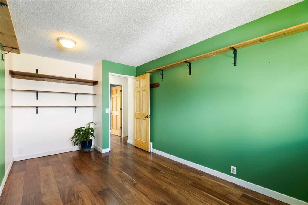 84 Abingdon Crescent Ne, Calgary, AB