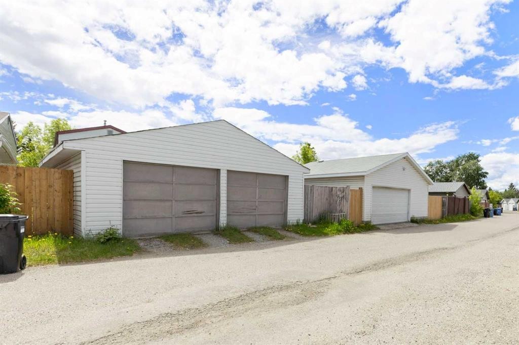 84 Abingdon Crescent Ne, Calgary, AB