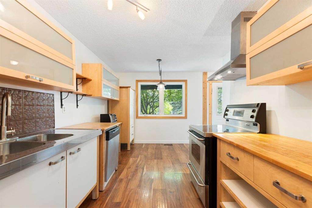 84 Abingdon Crescent Ne, Calgary, AB