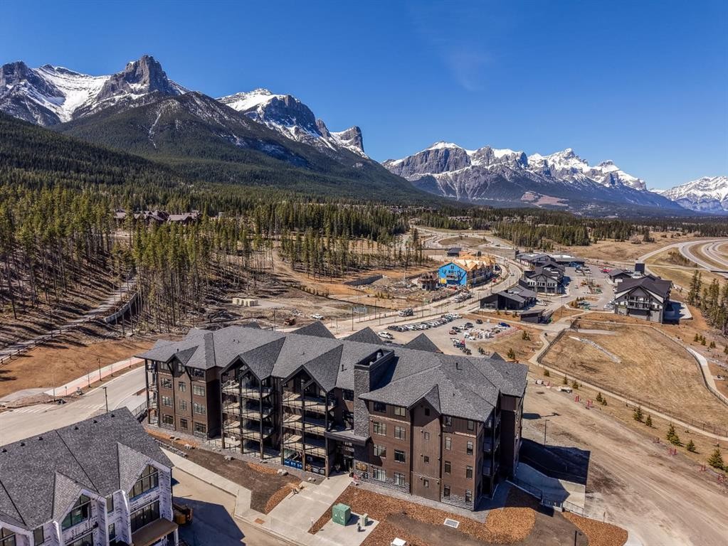 105-10 Cascade Ridge, Canmore, AB