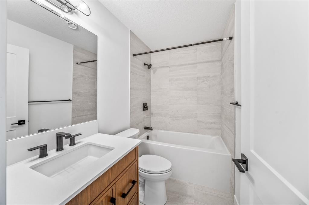 105-10 Cascade Ridge, Canmore, AB