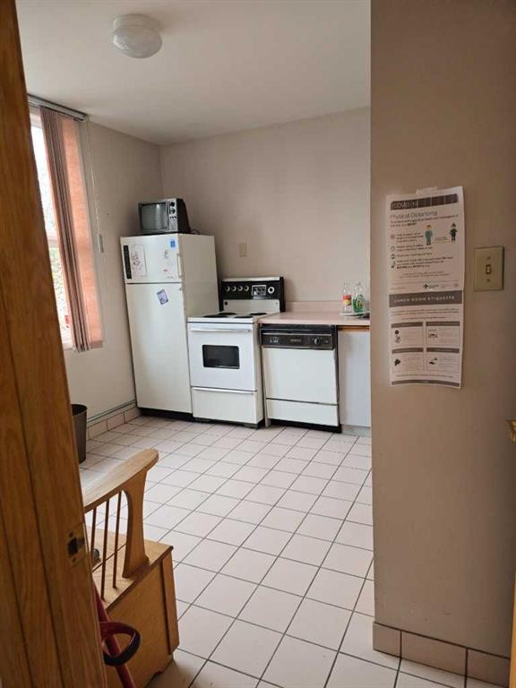 4131 Bow Trail Sw, Calgary, AB
