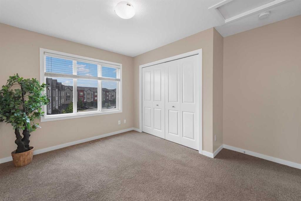 82 Copperstone Common Se, Calgary, AB