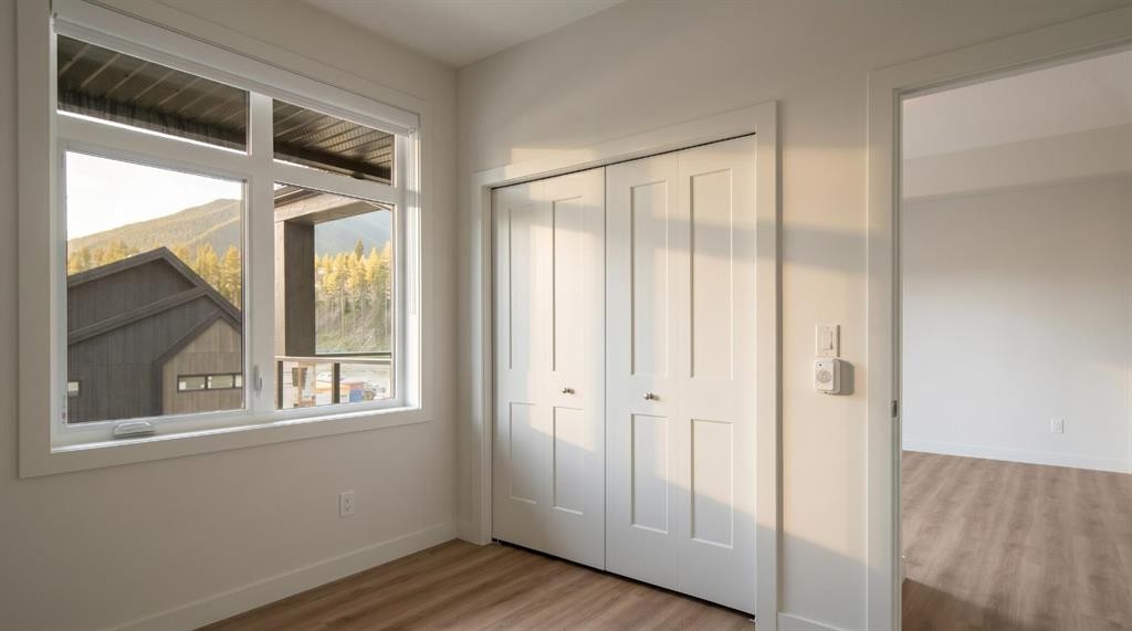 402-10 Cascade Ridge, Canmore, AB