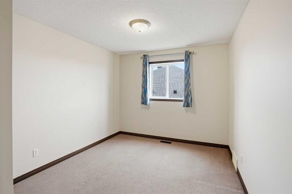 6 Springborough Green Sw, Calgary, AB