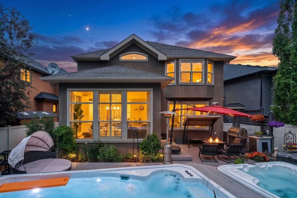 11 Aspen Cliff Place Sw, Calgary, AB - Outdoor With In Ground Pool With Deck Patio Veranda