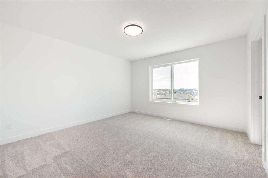 96 Heritage Manor, Cochrane, AB