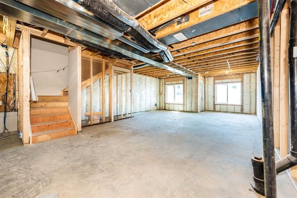 96 Heritage Manor, Cochrane, AB