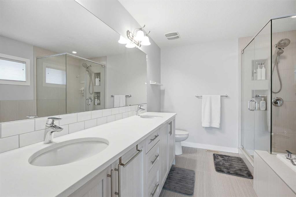 452 Evansglen Drive Nw, Calgary, AB
