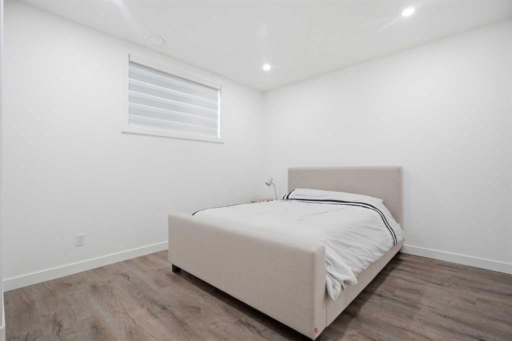452 Evansglen Drive Nw, Calgary, AB