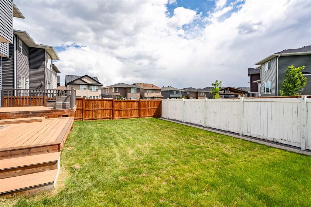 452 Evansglen Drive Nw, Calgary, AB