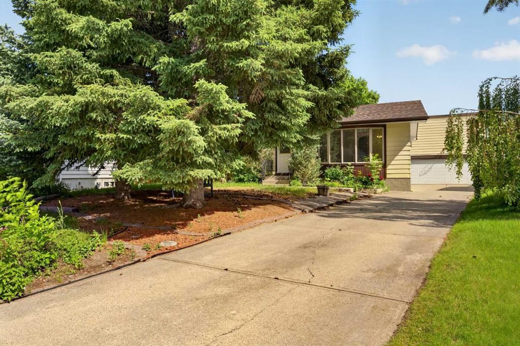135 Huntcroft Way Ne, Calgary, AB