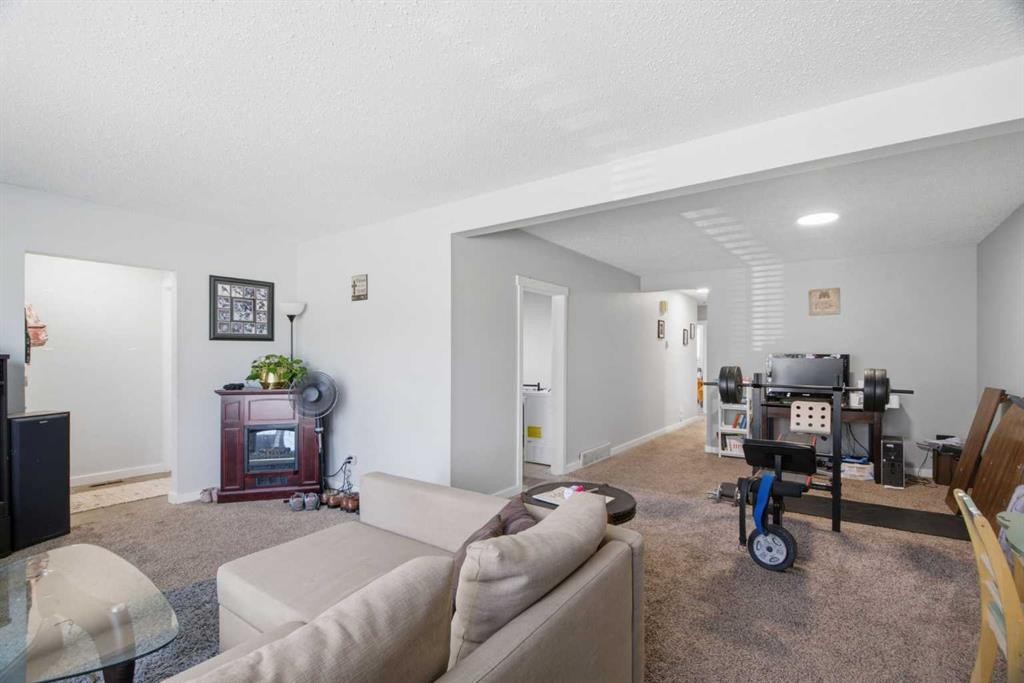 196 Gordon Drive Sw, Calgary, AB